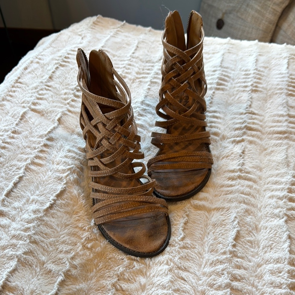 Coconuts by Matisse Brown Gladiator Sandals